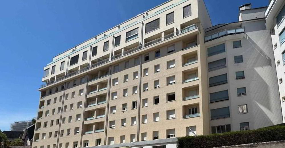 null rooms Office & Commercial for rent in Geneva - image 1/2