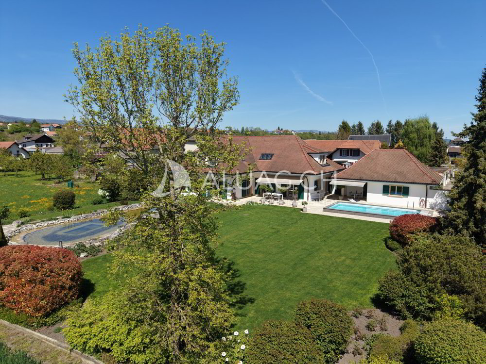 Maison 7.5 pièces à acheter à Walperswil - image 1/11