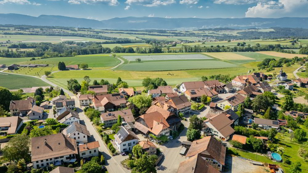 10 Zimmer Haus zum verkaufen in Ogens - Bild 1/12