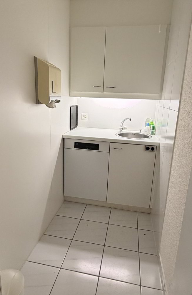 null Zimmer Büro zu vermieten in Zug - Bild 1/7