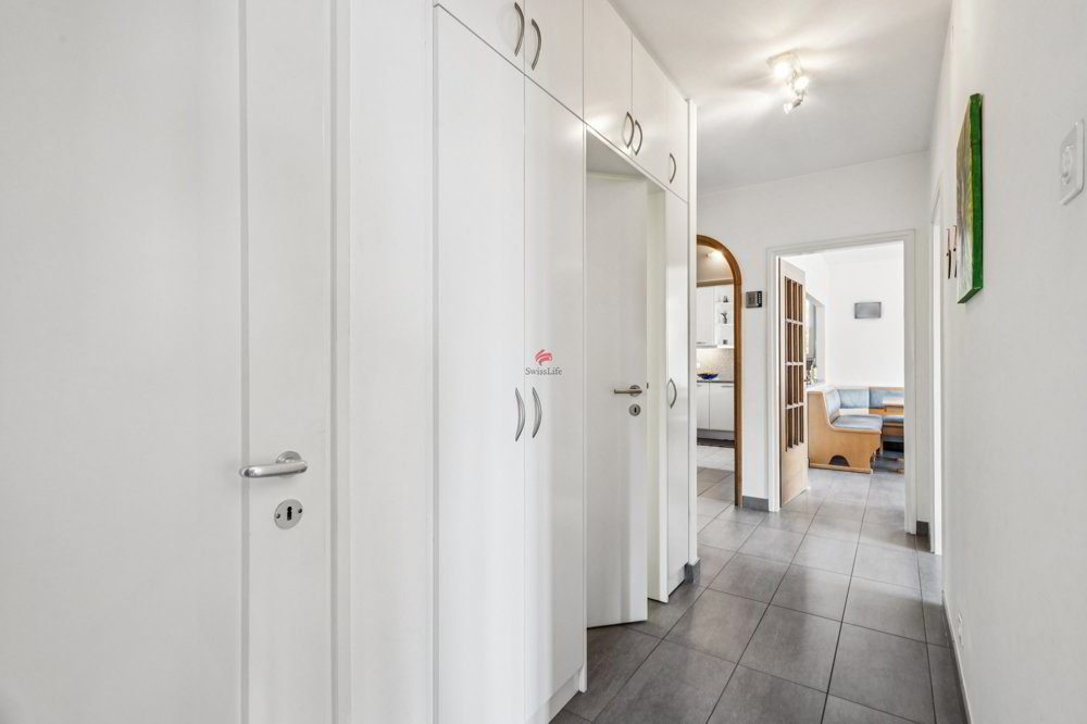 6 rooms House to buy in Orselina - image 1/10