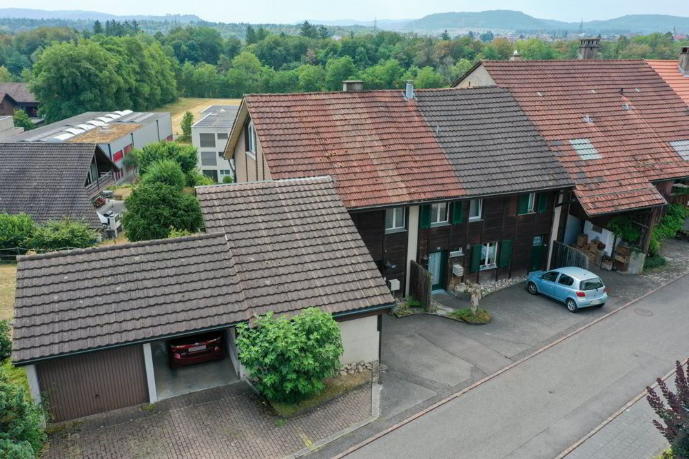 11 rooms House to buy in Auenstein - image 1/13
