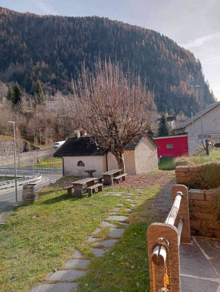 Vendesi Ristorante con appartamento a Selma, Valle Calanca (GR) - Ansicht 4