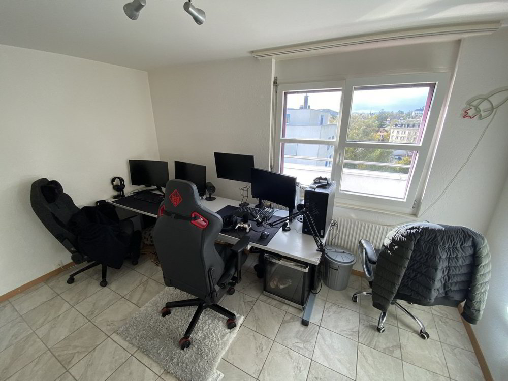 6 rooms Apartment to buy in Delémont - image 1/13