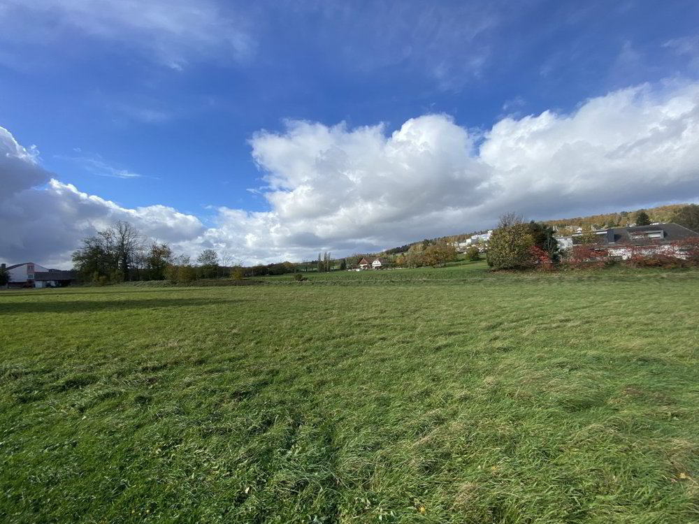 Grundstück von 2 709 m², das eine perfekte Ausrichtung geniesst