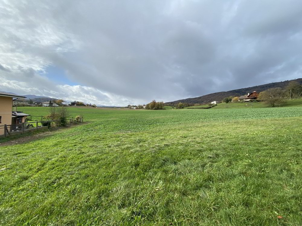 Grundstück von 1 966 m² ideal gelegen in einem Wohngebiet - Ansicht 2