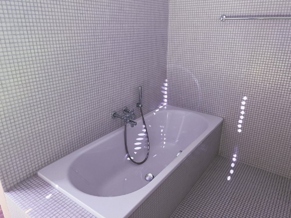Appartement 2 pièces à louer à Binningen - image 1/8