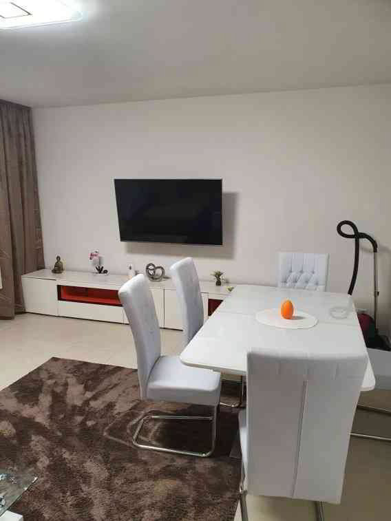2 Zimmer Wohnung zu vermieten in Aarau - Bild 1/7