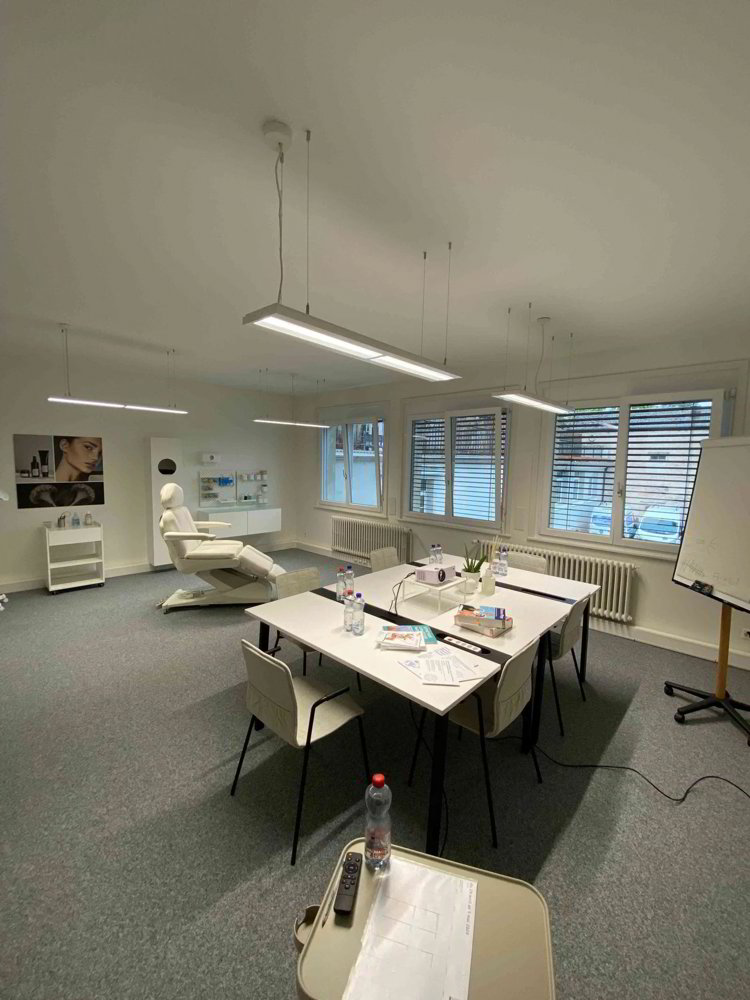 Bureaux à Clarens, proche lac et transports, spacieux . - Ansicht 3