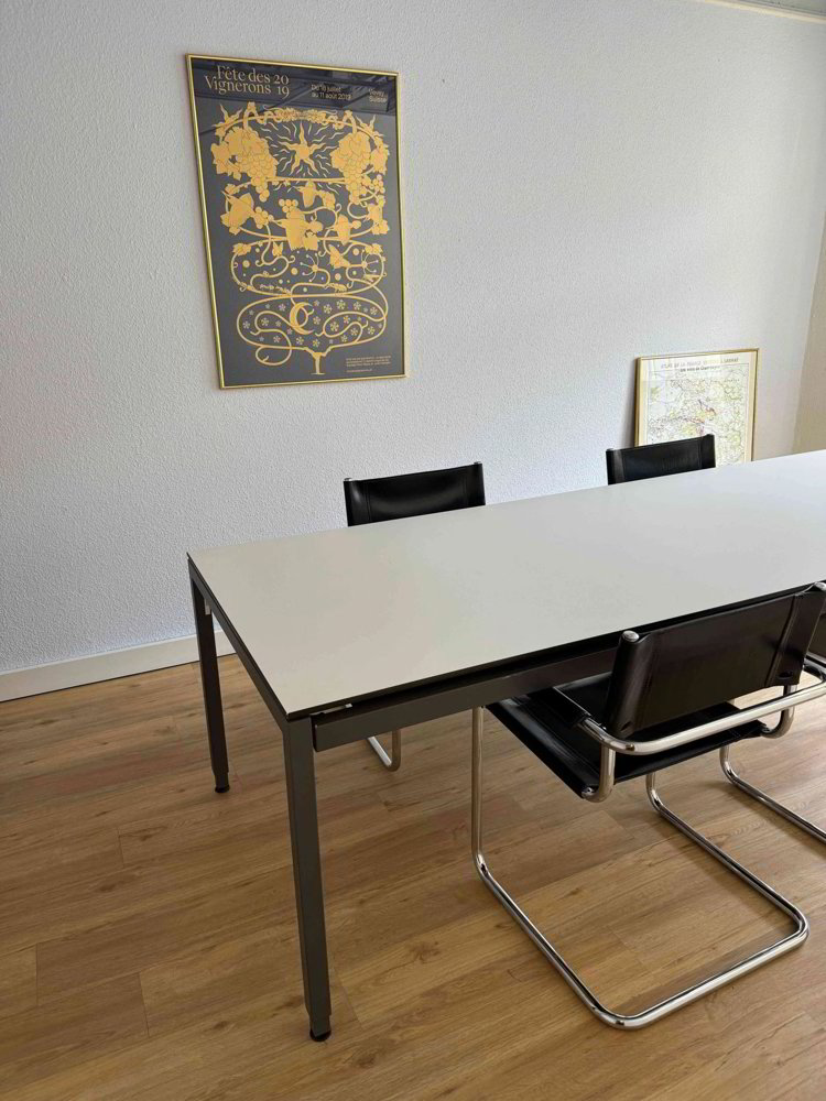 Geräumiges Büro im 3. Stock direkt am HB Zürich