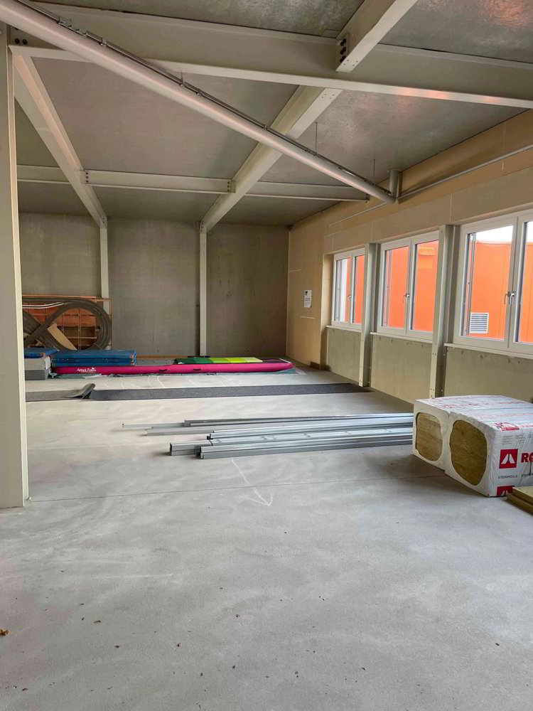 null rooms Office & Commercial for rent in Thal - image 1/3