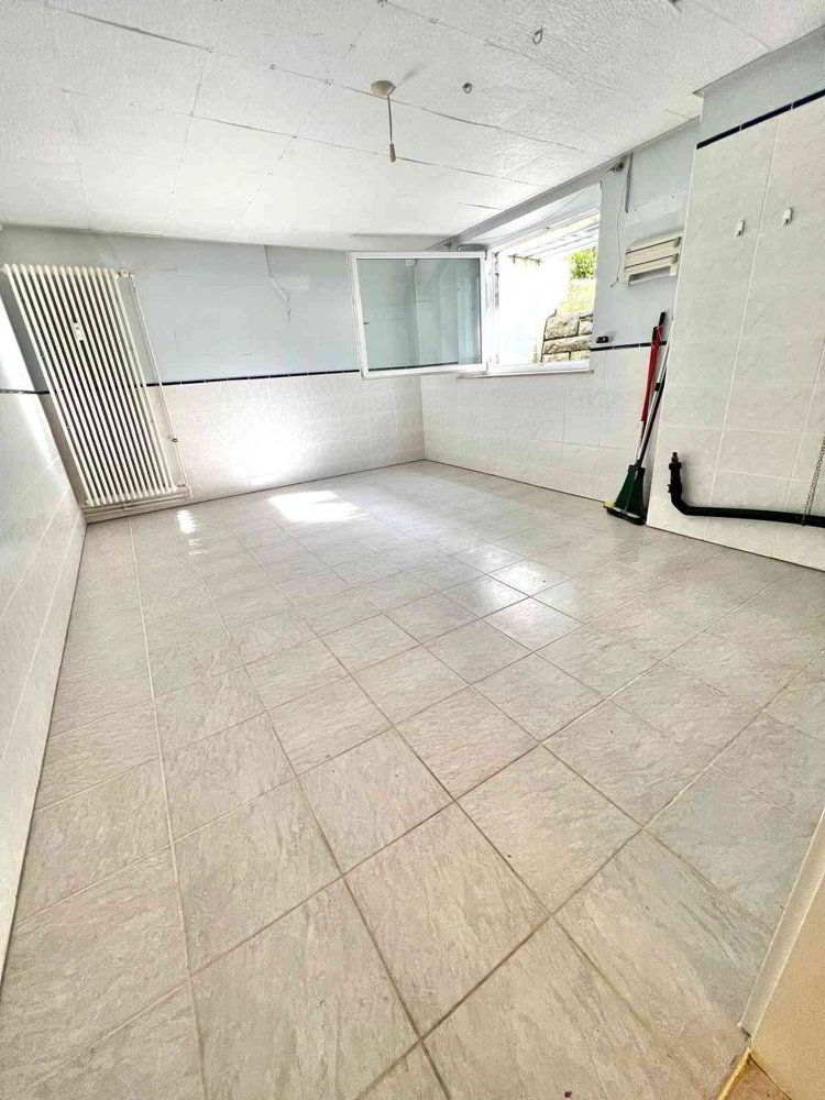 3.5 Zimmer Büro zu vermieten in Allschwil - Bild 1/7