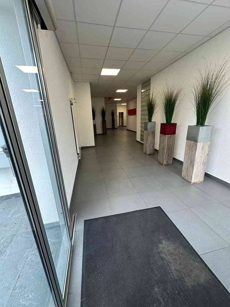 Bureaux à louer au centre de Neuchâtel - Ansicht 4