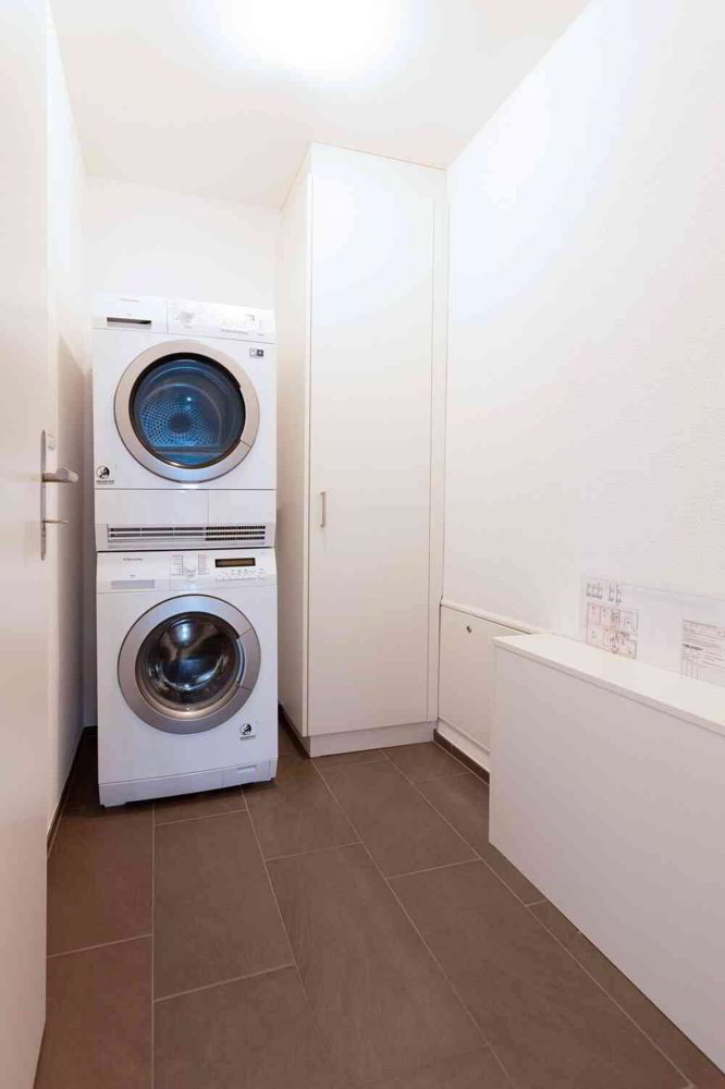 4.5 Zimmer Wohnung zu vermieten in Rafz - Bild 1/8