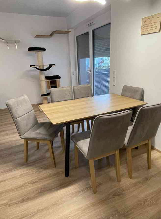 2 Zimmer Wohnung zu vermieten in Uster - Bild 1/7