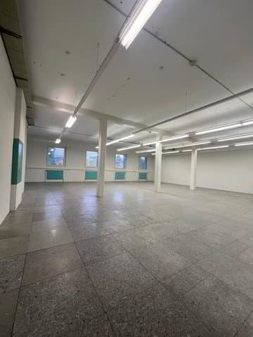 null Zimmer Büro zu vermieten in Brügg BE - Bild 1/2