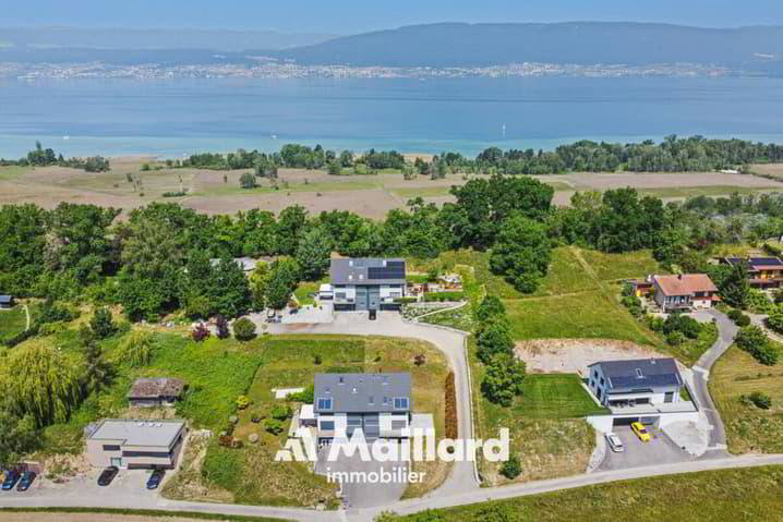 5.5 rooms House to buy in Cudrefin - image 1/13