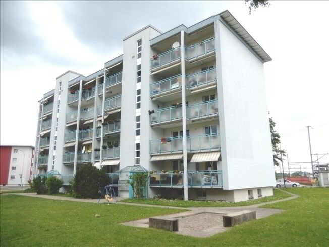 Appartement 3 pièces à louer à Uster - image 1/1