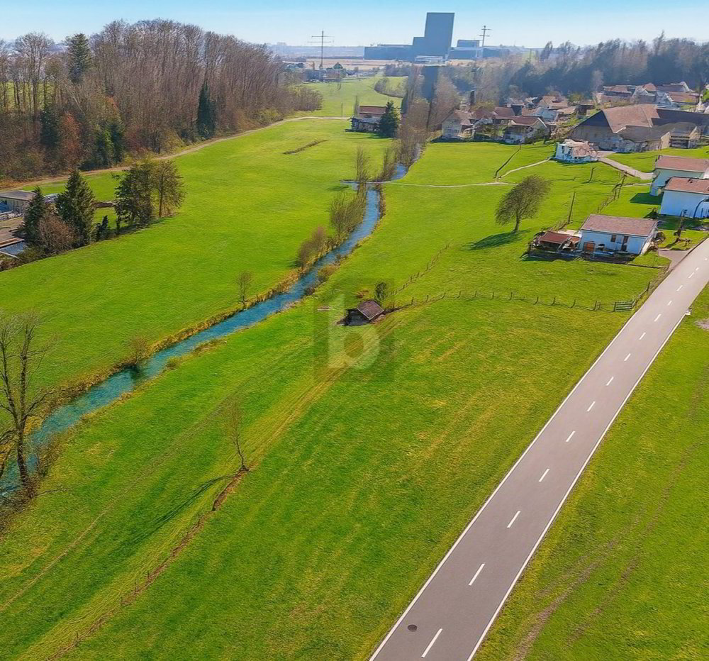 GROSSZÜGIGES BAUPARADIES MIT VIEL FREIRAUM