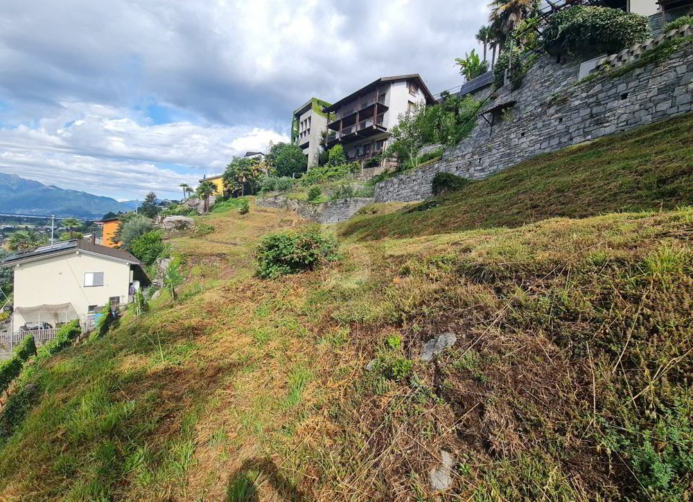 SOLEGGIATO E TRANQUILLO CON VISTA - Ansicht 3