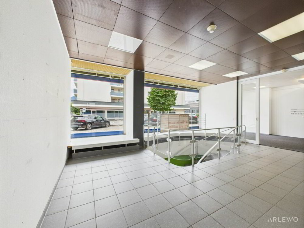Vielseitige Dienstleistungsfläche im Erdgeschoss - Ansicht 5