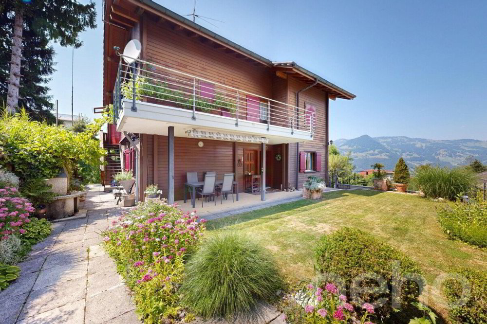 Casa di 7 locali in vendita a Emmetten - immagine 1/12