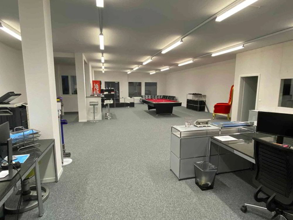 Attraktive Gewerbe-/Verkaufsfläche am Kreuzplatz in Aesch – 290 m² - Ansicht 3