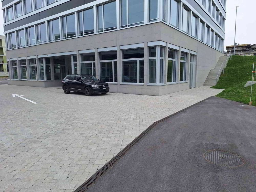 Bureau & Commerce 1 pièces à acheter à Buchrain - image 1/1