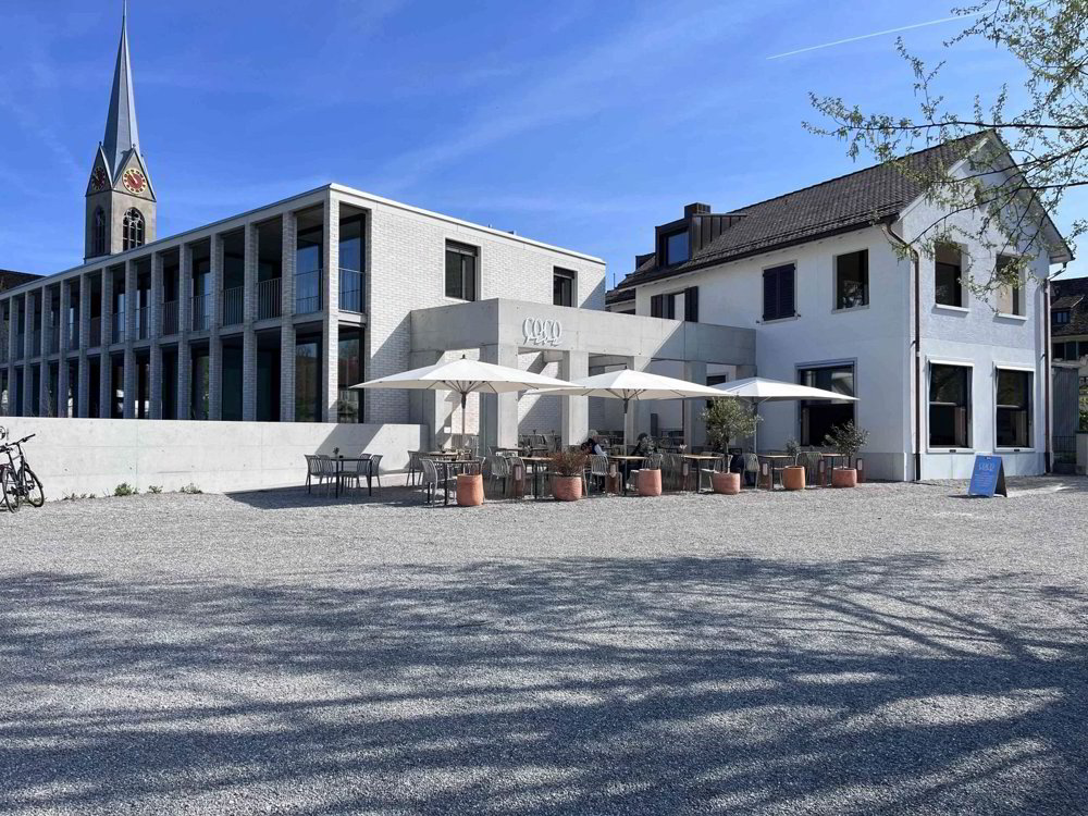 4.5 rooms Apartment to buy in Pfäffikon ZH - image 1/7
