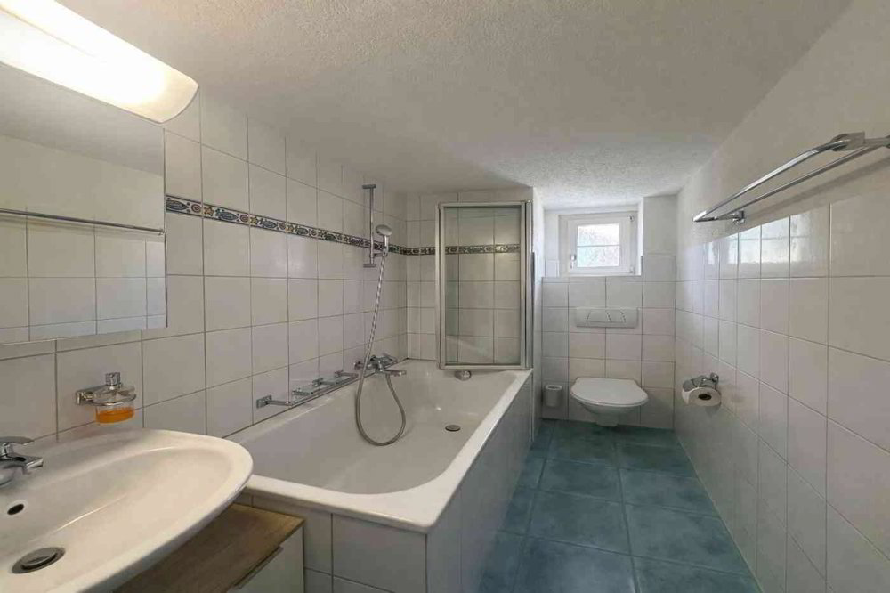 Casa di 8 locali in vendita a Schwyz - immagine 1/4