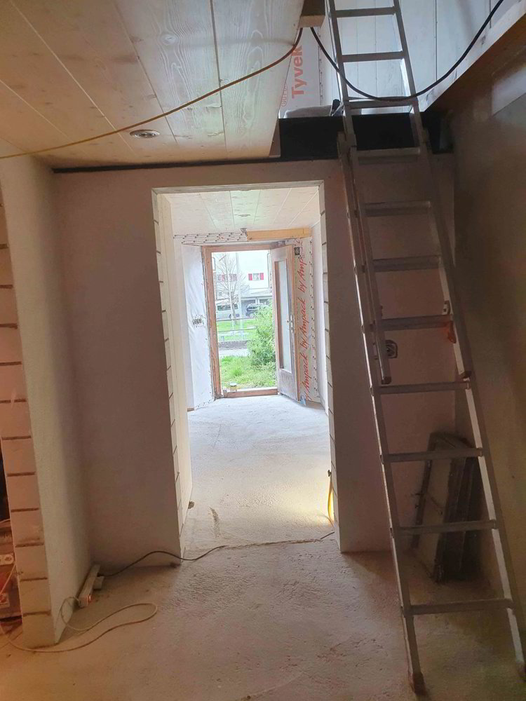 Casa di 5.5 locali in vendita a Ennenda - immagine 1/3