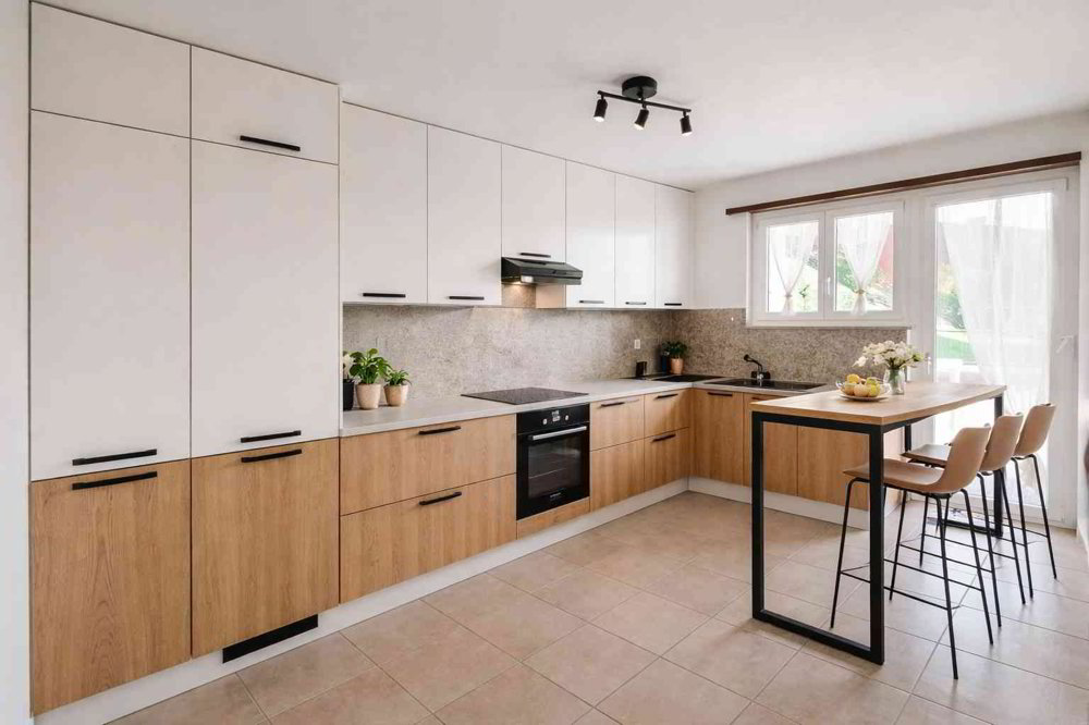 Casa di 8 locali in vendita a Mendrisio - immagine 1/9