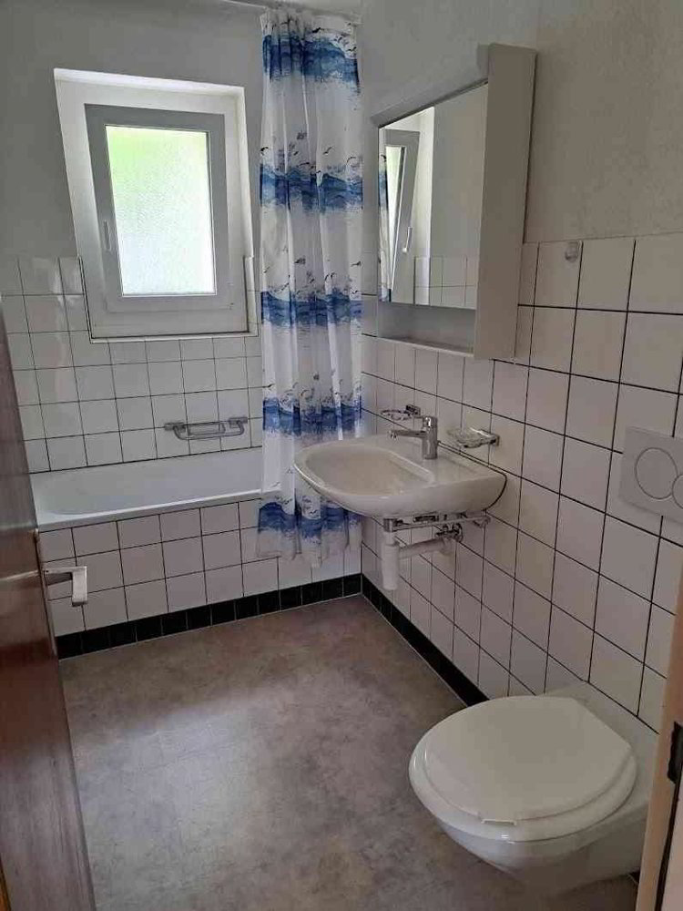 Appartamento di 3.5 locali in affitto a Moutier - immagine 1/5