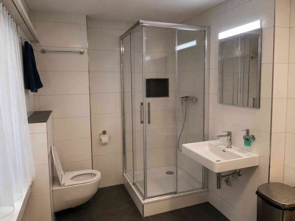3 rooms Office & Commercial for rent in Zürich - image 1/13