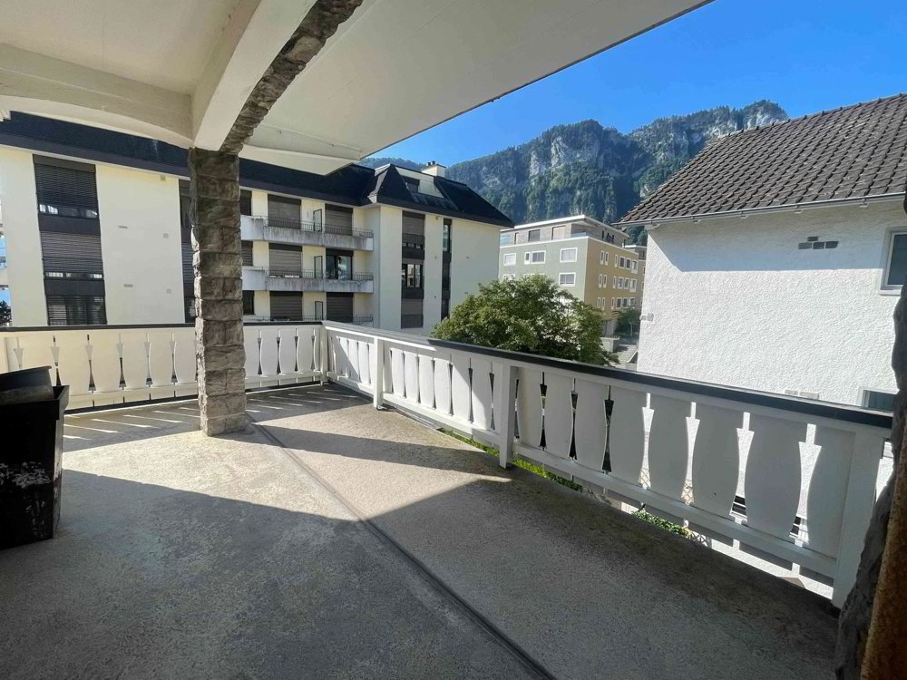 4 rooms Office & Commercial for rent in Hergiswil NW - image 1/3