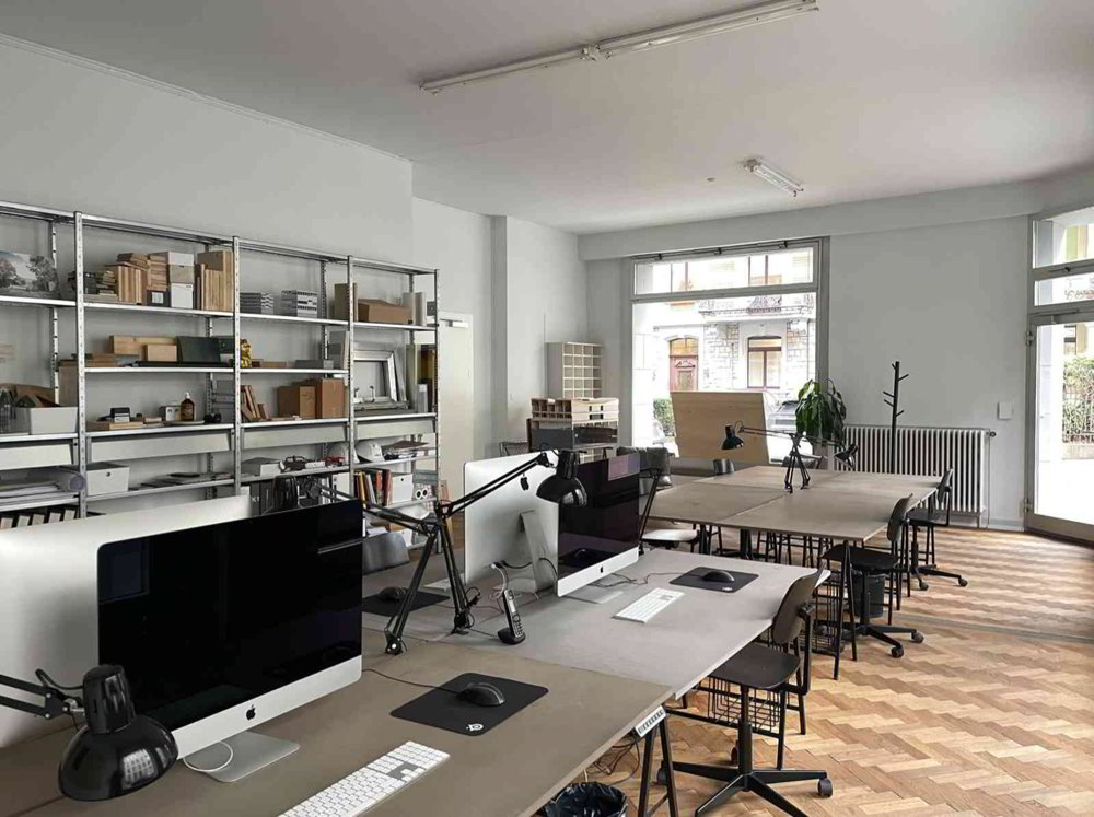 2 rooms Office & Commercial for rent in Zürich - image 1/3