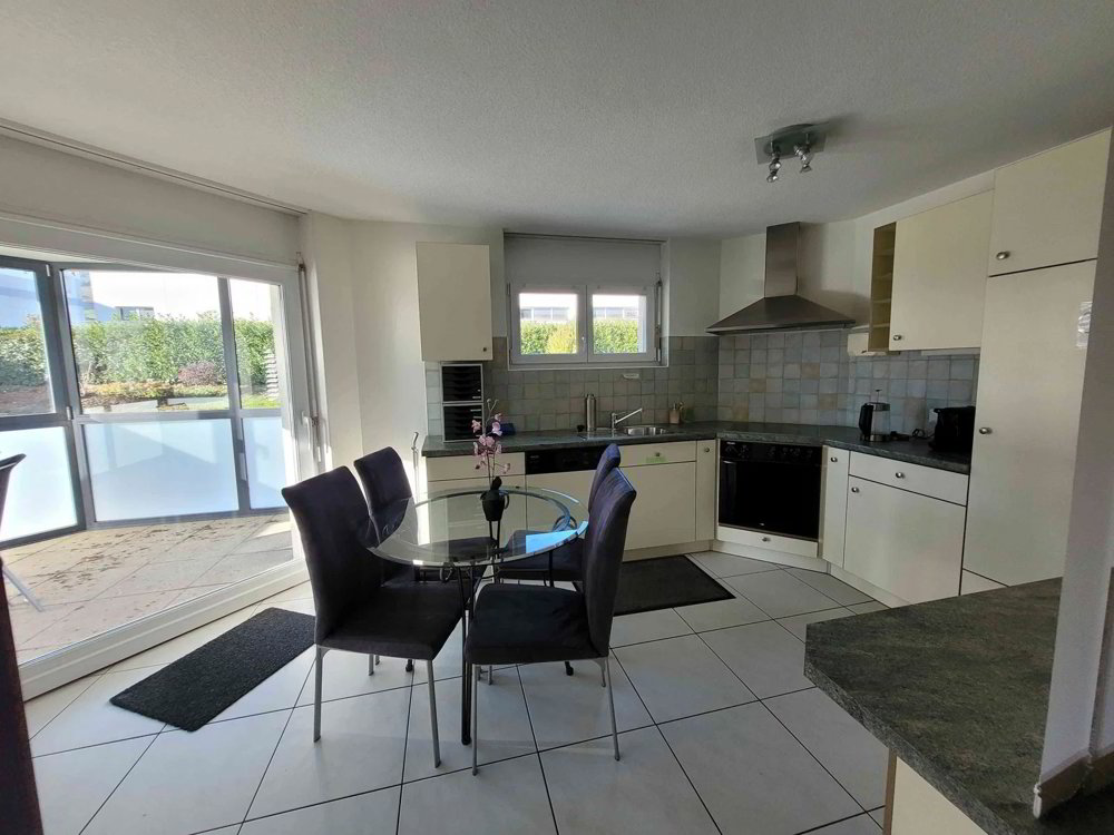 1 rooms Office & Commercial for rent in Conthey - image 1/3