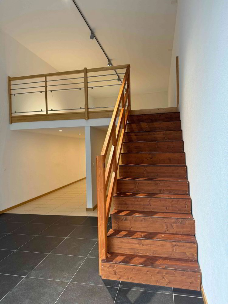 LOCAL / BUREAU DE 95M² À LOUER AU BOUVERET ! - Ansicht 2
