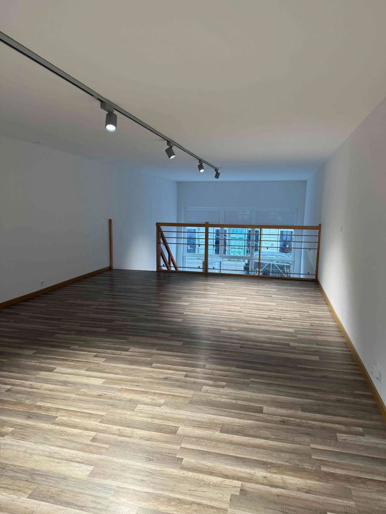 LOCAL / BUREAU DE 95M² À LOUER AU BOUVERET ! - Ansicht 4