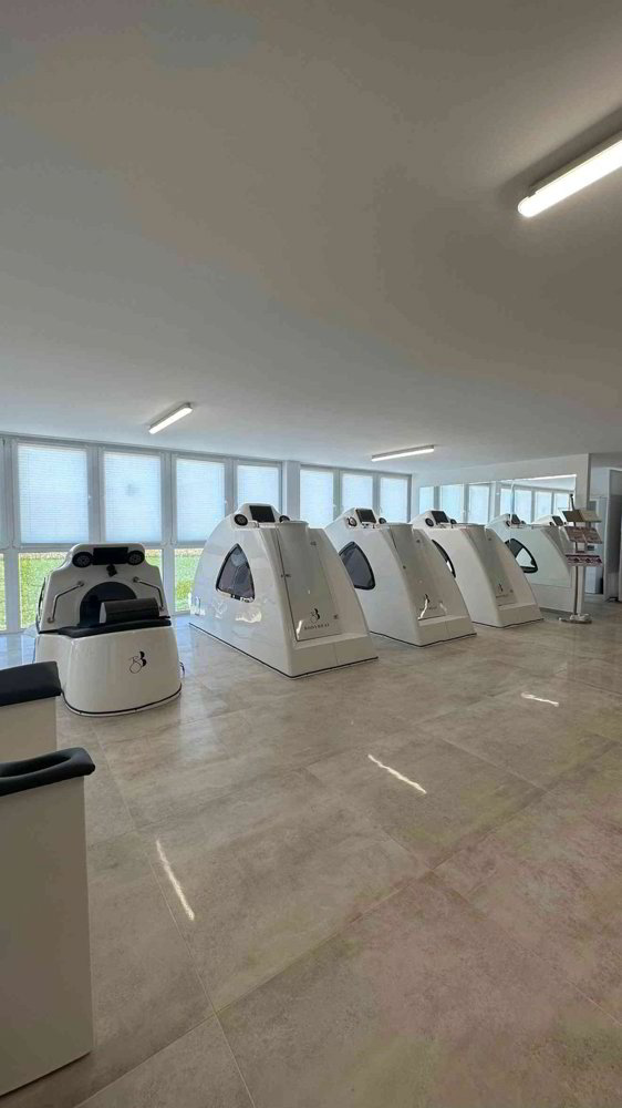 2.5 rooms Office & Commercial for rent in Chavornay - image 1/8