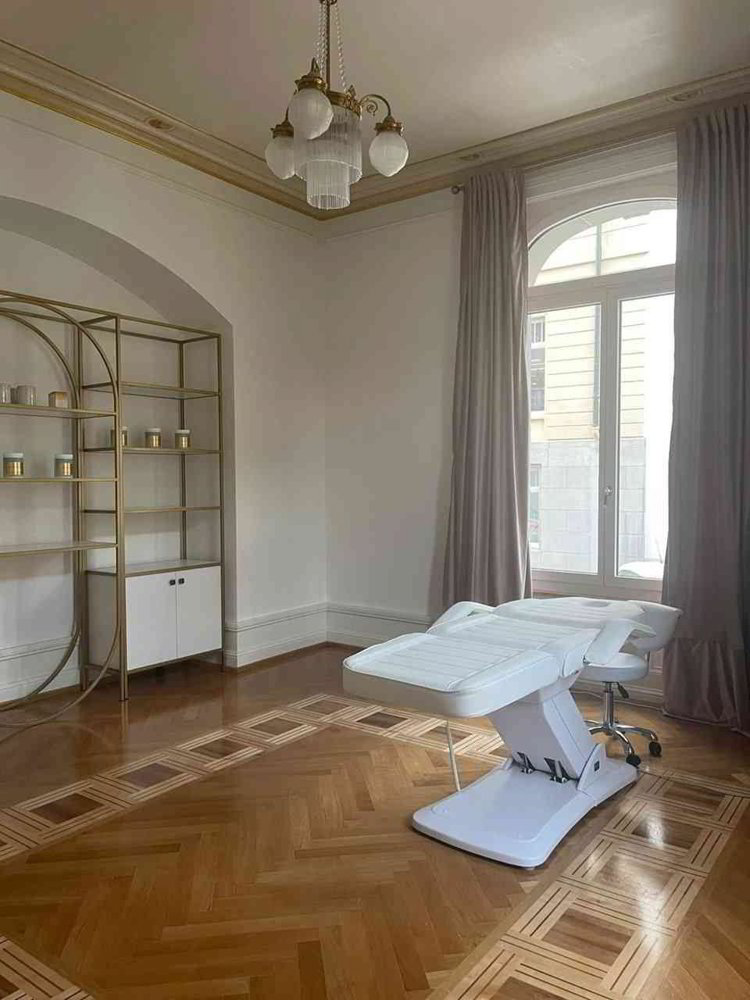 1 rooms Office & Commercial for rent in Zürich - image 1/7