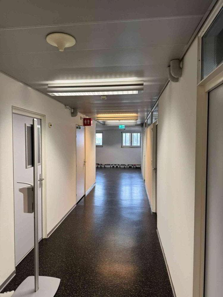 "Untermiete im 5 OG | neu renoviert" - Mehr