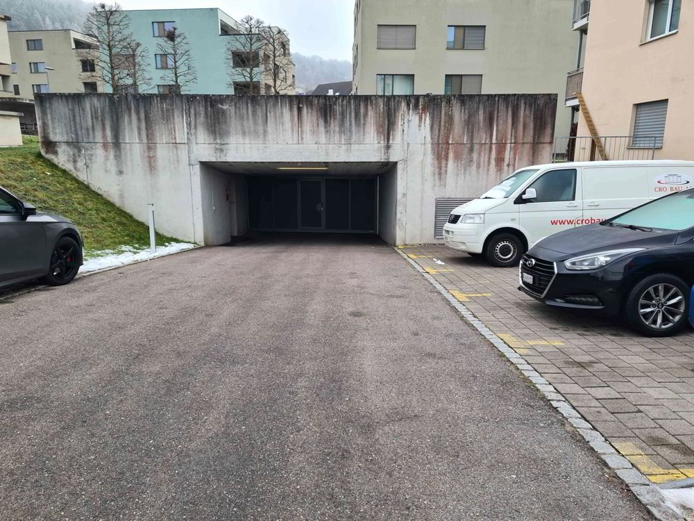 null rooms Car park, garage for rent in Zeihen - image 1/2
