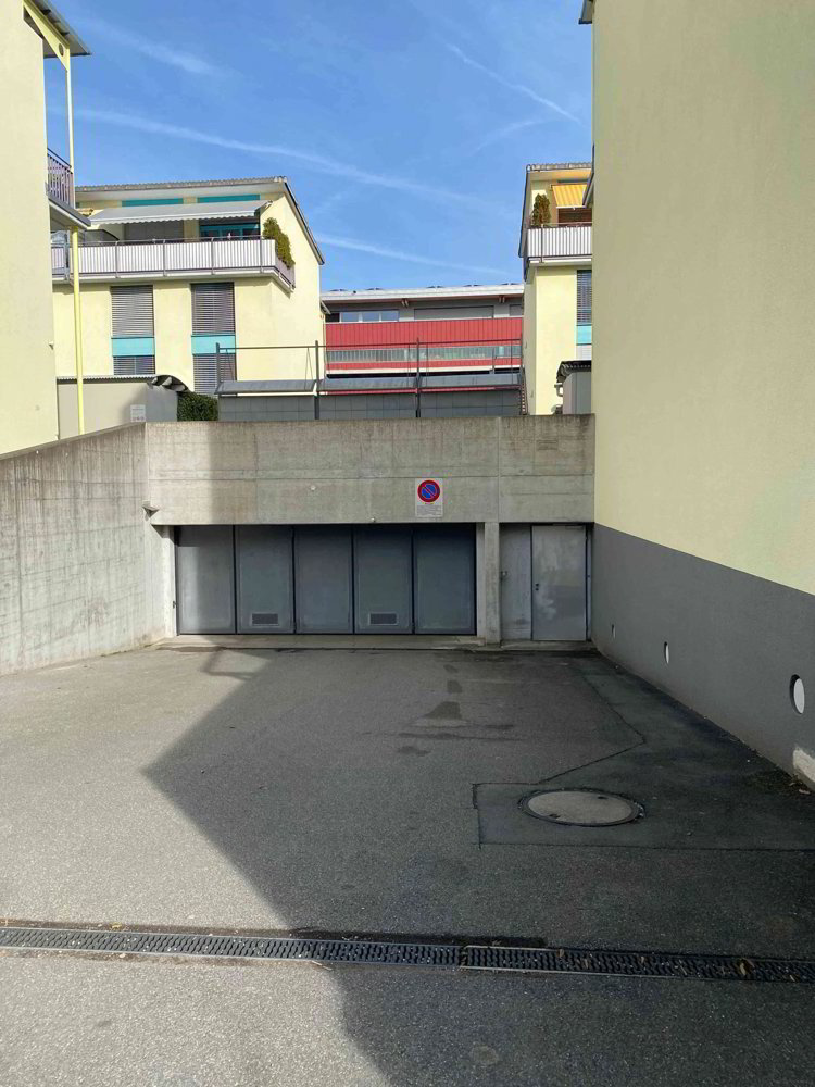null Zimmer Parkplatz, Garage zu vermieten in Uznach - Bild 1/2