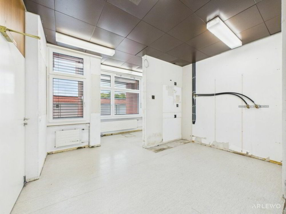 Centre commercial en location à Stansstad - 186 m² - Mehr