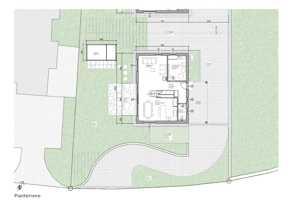 TERRENO PIANEGGIANTE DI 906 MQ CON LICENZA APPROVATA AD ARZO - Mehr