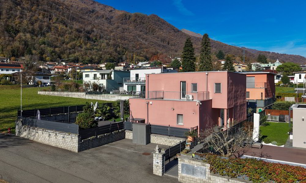 5.5 rooms House to buy in Bedano - image 1/8