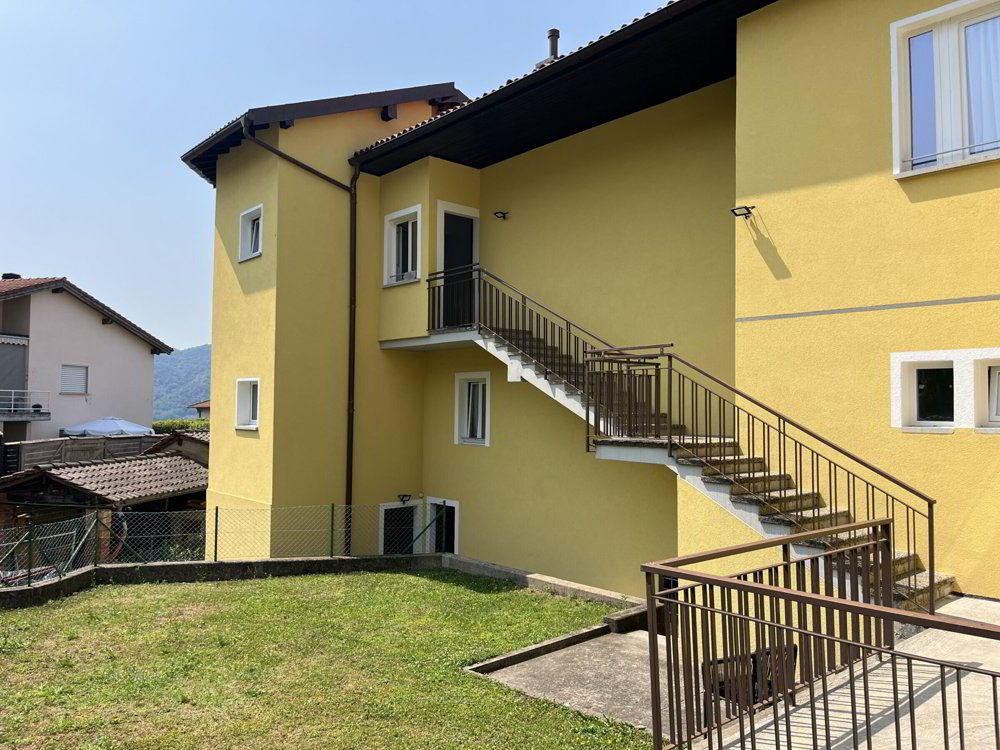 3.5 rooms Apartment to buy in Morbio Inferiore - image 1/9