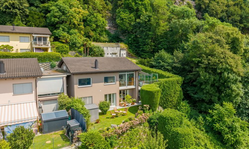 5.5 rooms House to buy in Capolago - image 1/9