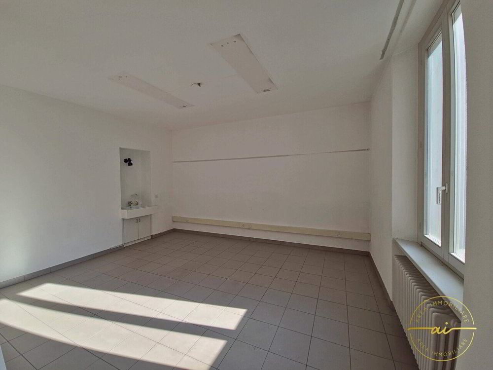BÜRO IN DER NÄHE DES ZENTRUMS VON CHIASSO - Ansicht 4
